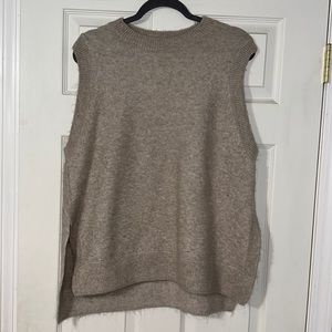 Cream Sweater vest